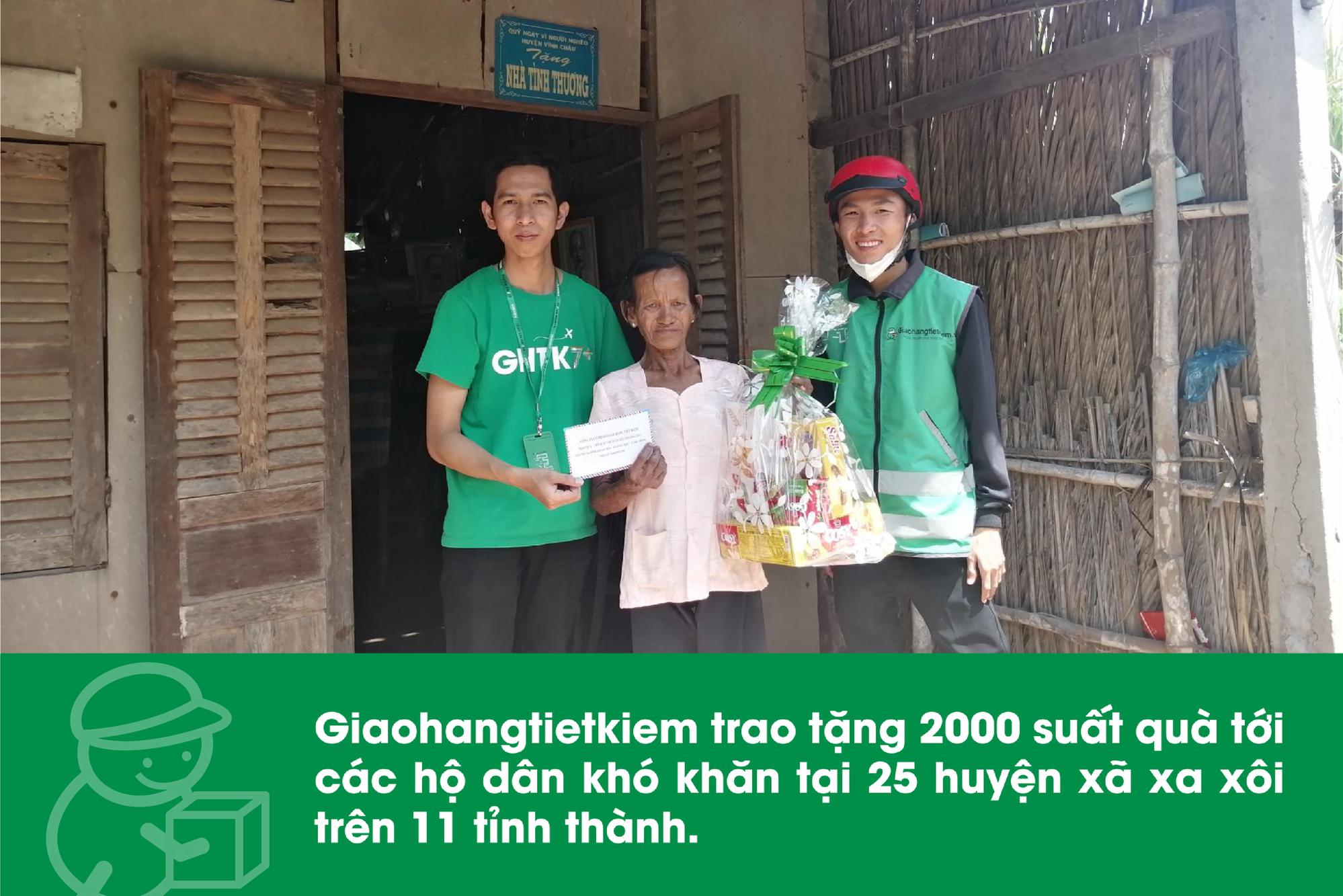 Giaohangtietkiem trao tặng 2000 suất quà tới các hộ dân khó khăn tại 25 huyện xã xa xôi trên 11 tỉnh thành